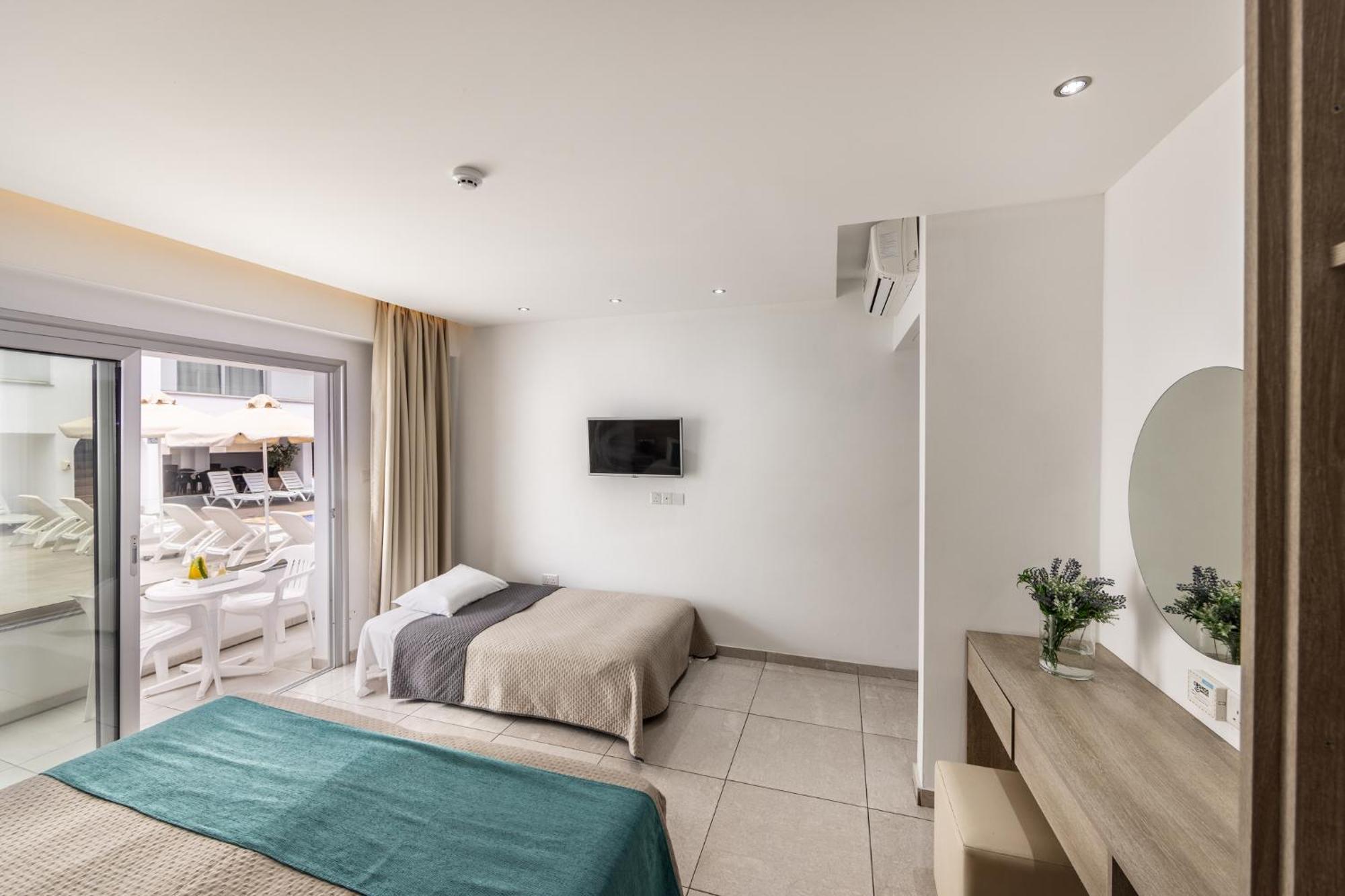 Milea Hotel Ayia Napa Room photo