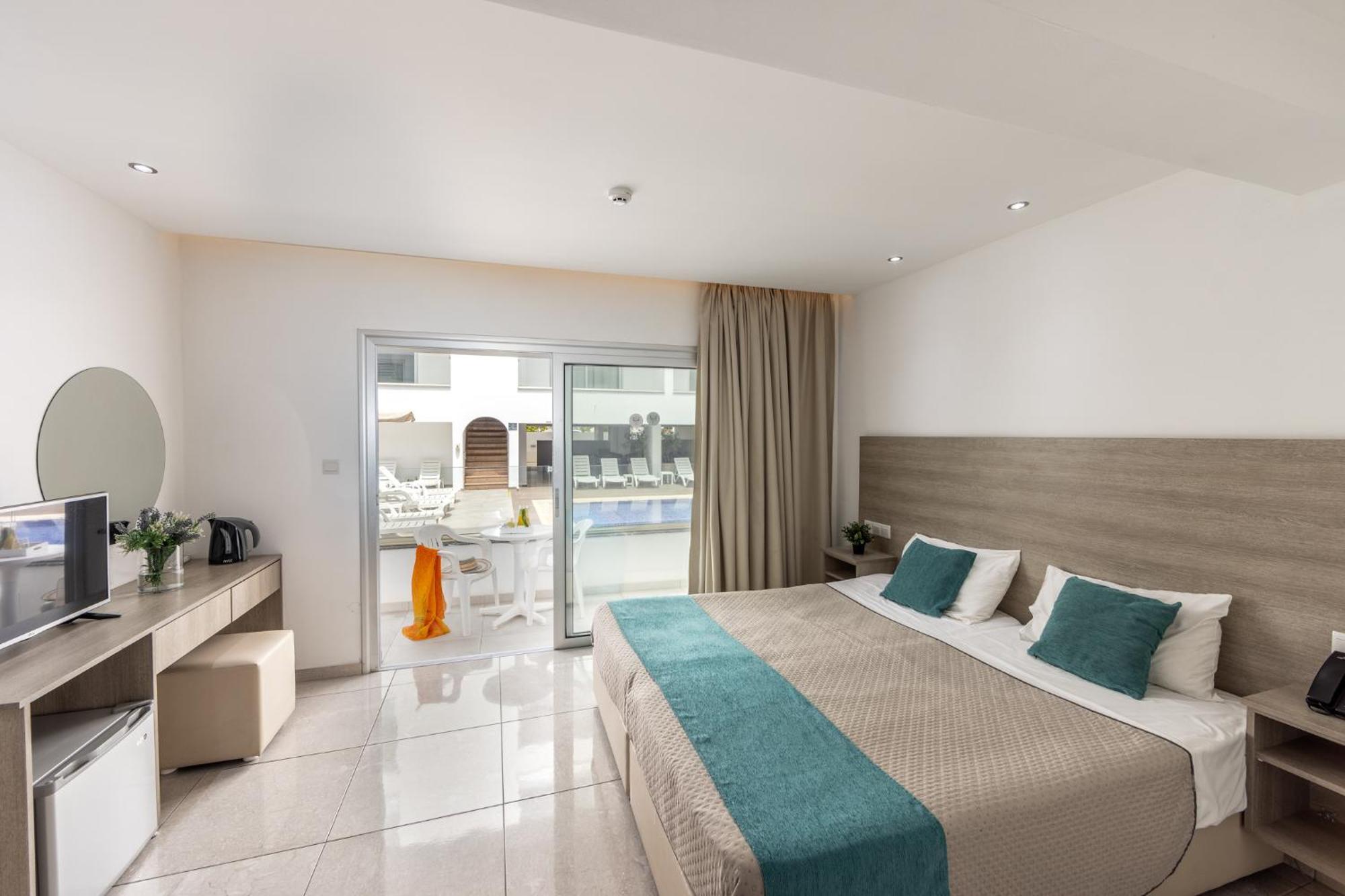 Milea Hotel Ayia Napa Room photo
